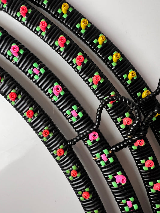 Set: 4x Kleiderbügel schwarz floral