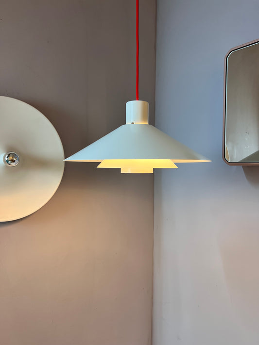 Lamellenlampe Trapez weiß von NORDISK SOLAR