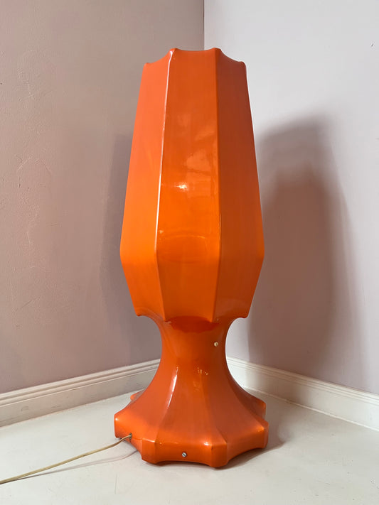 Stehlampe orange von Ilka Plast