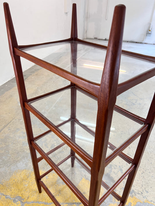 Regal Teak mit Acrylglasplatten aus Däenmark