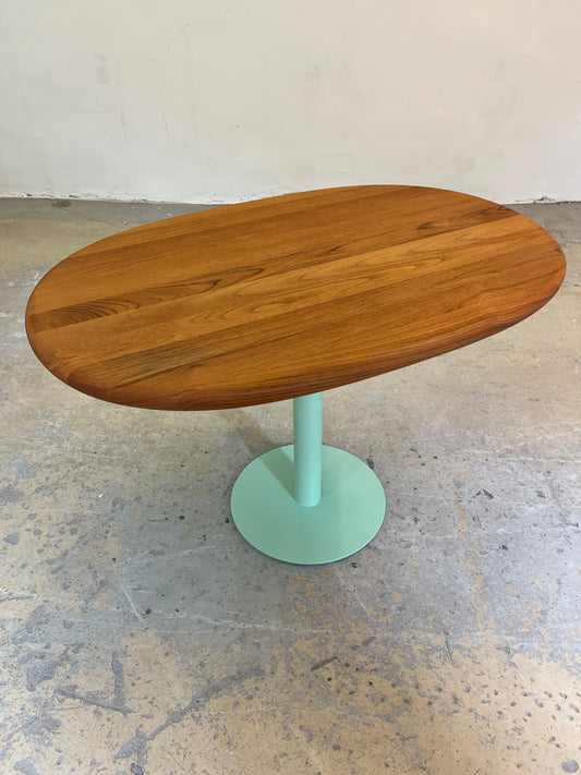 Ovaler Esstisch Teak mit neuem Tischgestell Glostrup