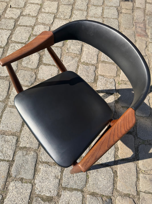 Armlehnstuhl Modell 213 Teak Leder von Thomas Harlev Model für Farstrup