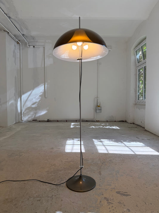 Stehlampe braun weiß Acryl Chrom von Elio Martinelli