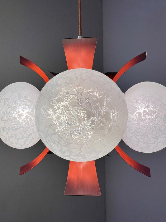 Kronleuchter weiß orange von Richard Essig