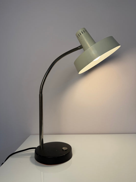 Schreibtischlampe altweiß mit beweglichem Arm