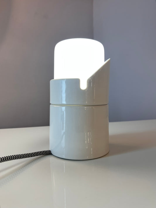 Wand-oder Tischlampe Modell 6050 weiß von Sigvard Bernadotte für Ifö