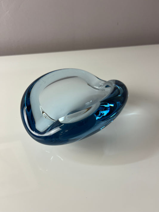 Aschenbecher hellblau Glas