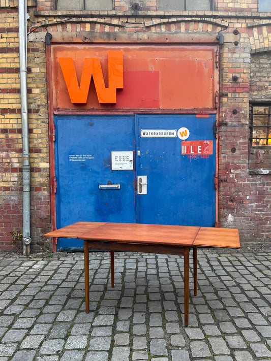 Esstisch Teak & Eiche ausziehbar aus Dänemark