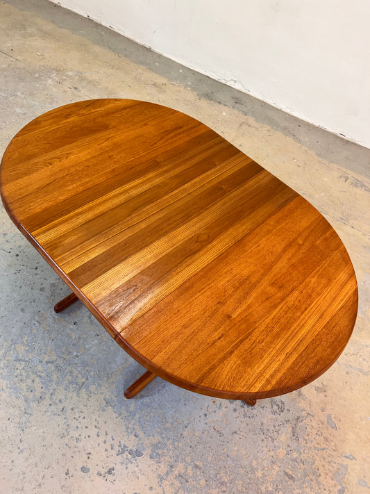 Runder ausziehbarer Esstisch Teak aus Dänemark