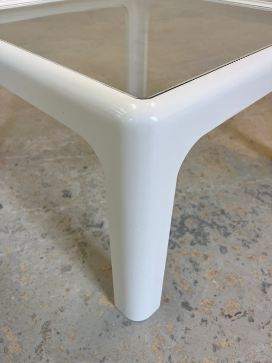 Quadratischer Couchtisch weiß Glas von Peter Ghyczy für Horn Collection