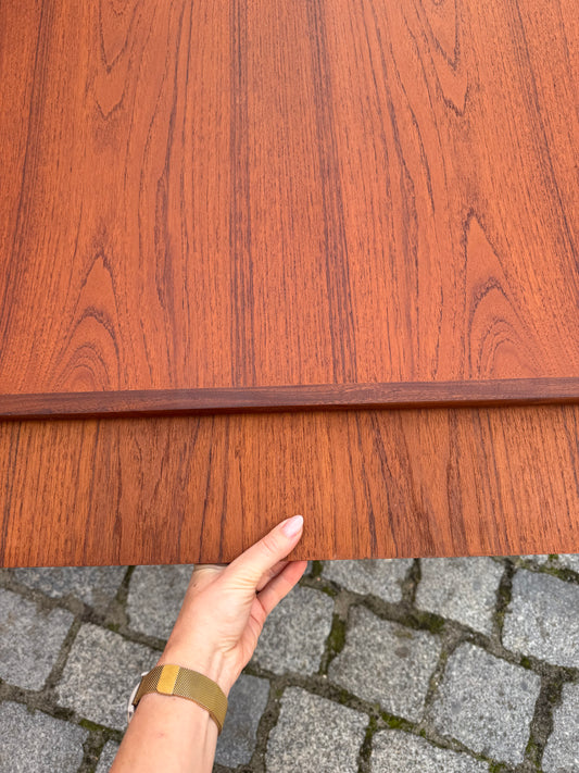 Ausziehbarer Esstisch Teak aus Dänemark