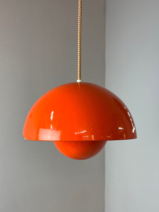 Hängelampe Flowerpot VP1 orange von Verner Panton für Louis Poulsen