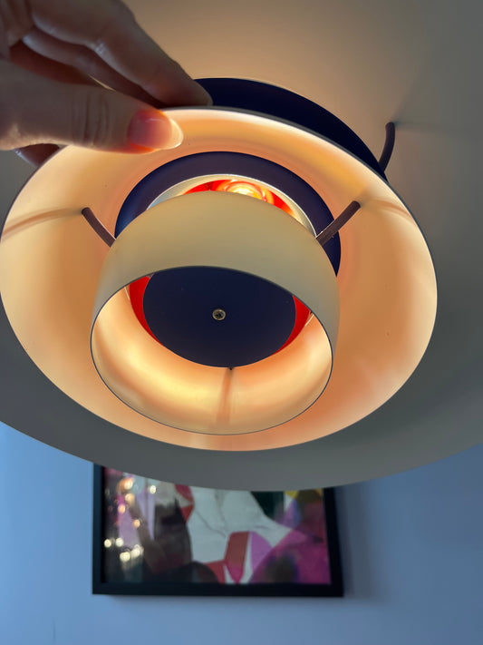 Lamellenlampe PH5 weiß von Poul Henningsen für Louis Poulsen