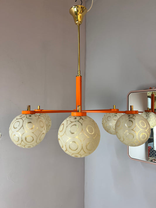 Kronleuchter orange Sputnik mit Kugeln