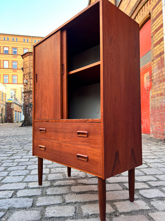 Schrank Teak mit Schiebetüren und Schubladen aus Dänemark