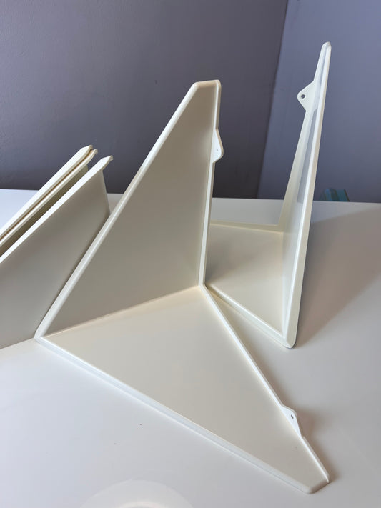 Regal "Butterfly" weiß von Paul Cadovius