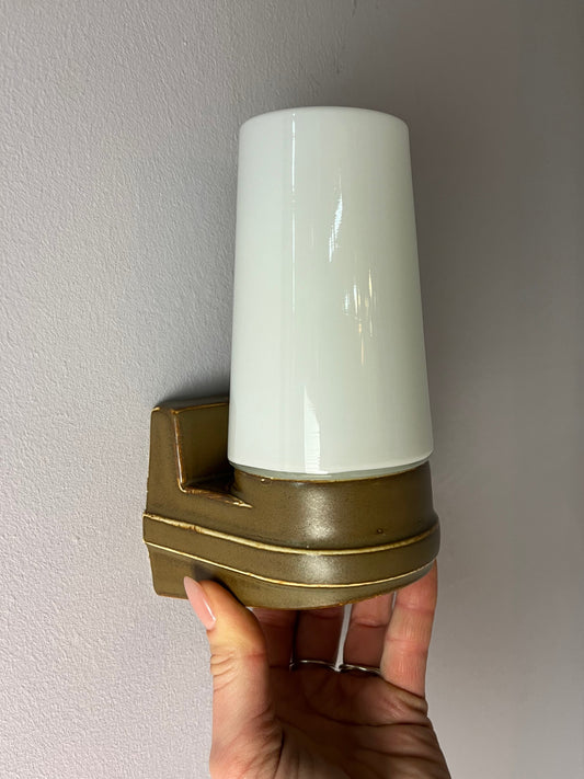 Wandlampe Modell 6080 ocker von Sigvard Bernadotte für Ifö