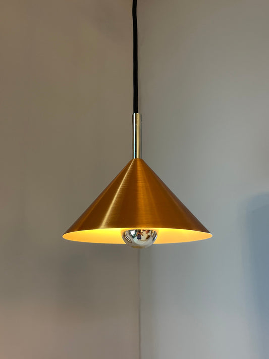 Trichterlampe Kupfer mit silbernen Akzenten