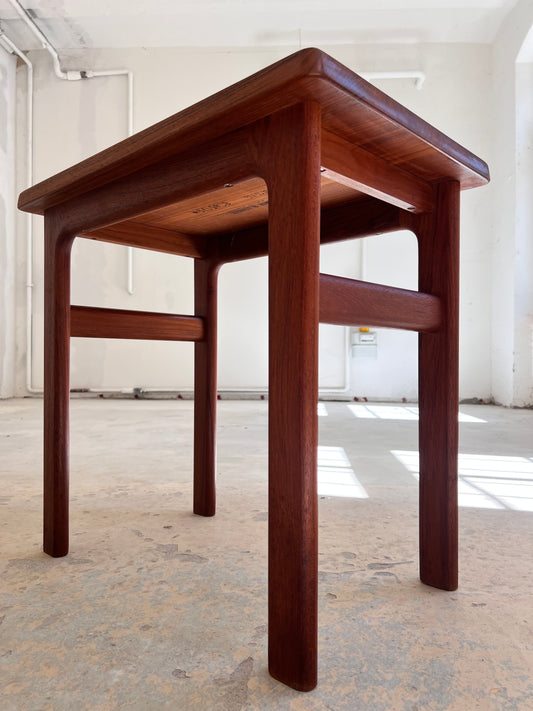 Beistelltisch Teak von Niels Bach