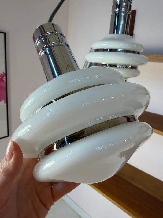 Hängelampe weiß Chrom Glas