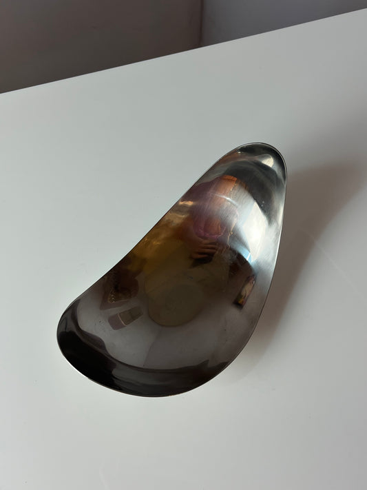 Servierschalen Leaf groß von Helle Damkjær für Georg Jensen