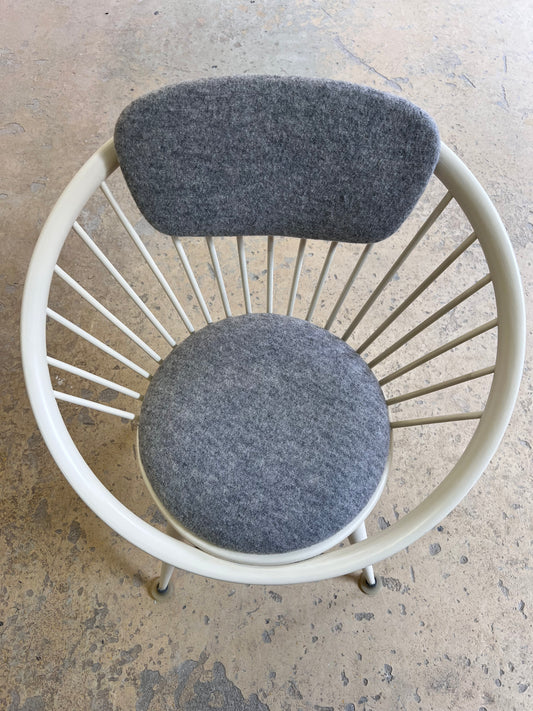 Circle Chair weiß von Yngve Ekström für Swedese