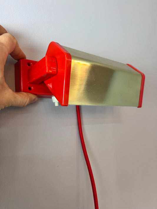 Wandleuchte rot gold von Lyfa