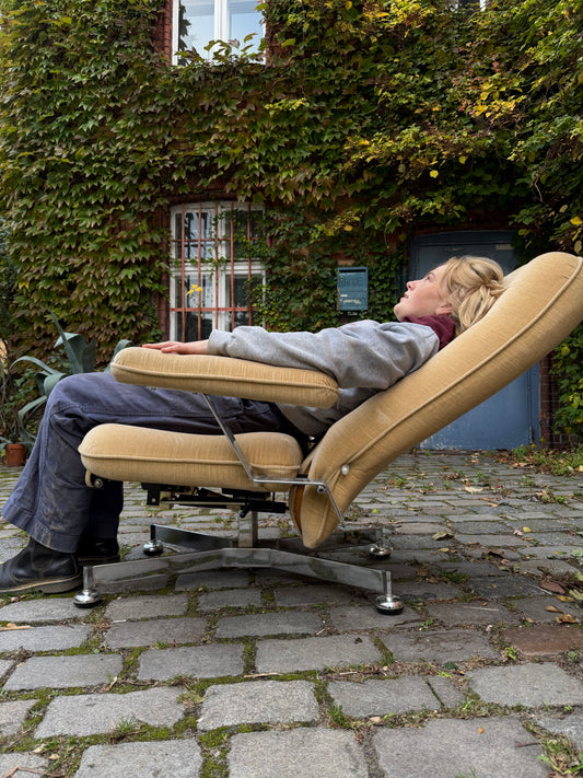 Relaxsessel Everstyl creme Chrom von Everlax