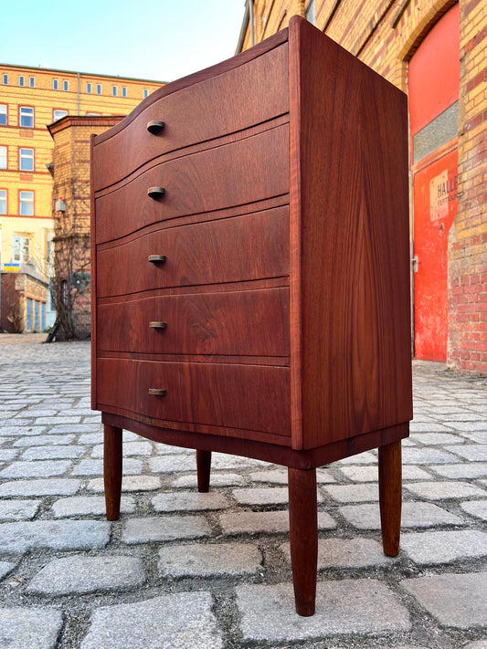 Geschwungene Kommode Teak aus Dänemark