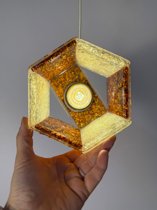 Hängelampe Hexagon braun weiß Acrylglas in Granitoptik von Roland Konst