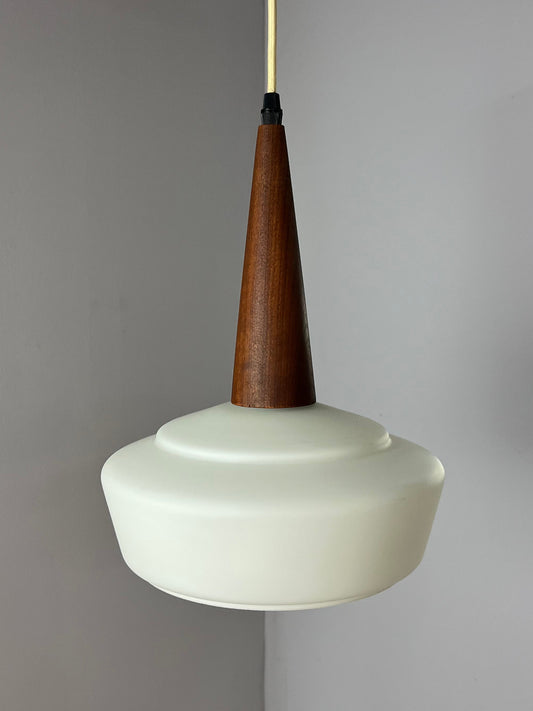 Hängelampe Opalglas Teak