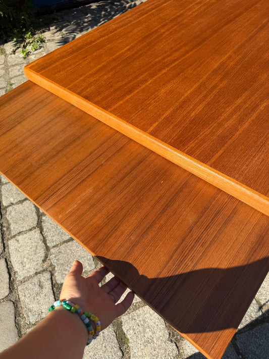 Ausziehbarer Esstisch Teak von Henning Kjærnulf