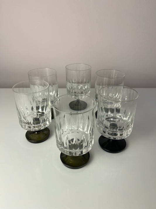Set: 6x Weinglas mit grauem Sockel