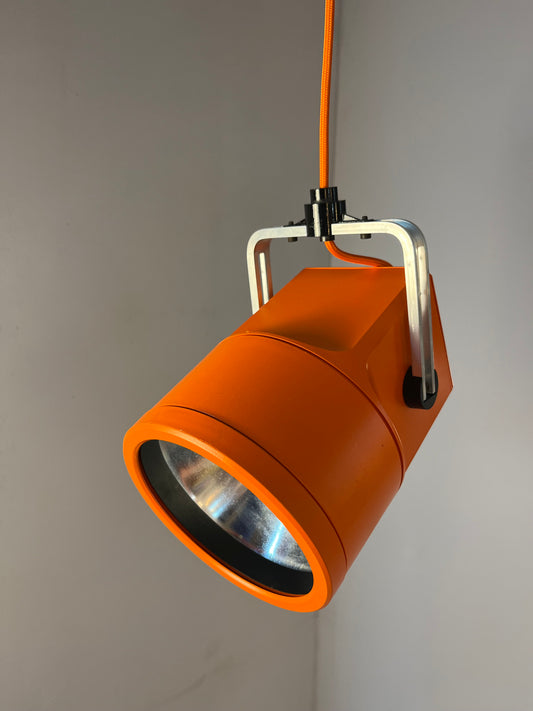 Strahler Unispot orange neu lackiert von Louis Poulsen