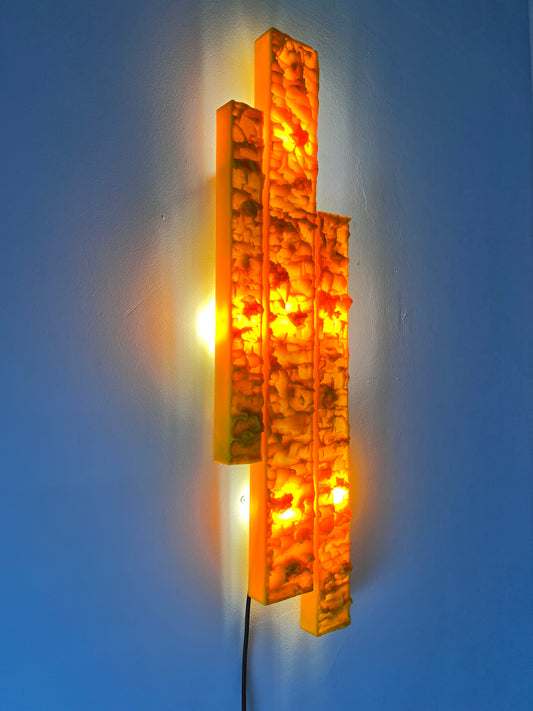 Wandlampe gelb von Uwe Mersch