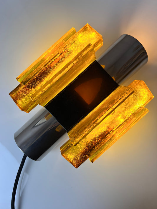 Wandlampe gelb schwarz von Claus Bolby für Cebo