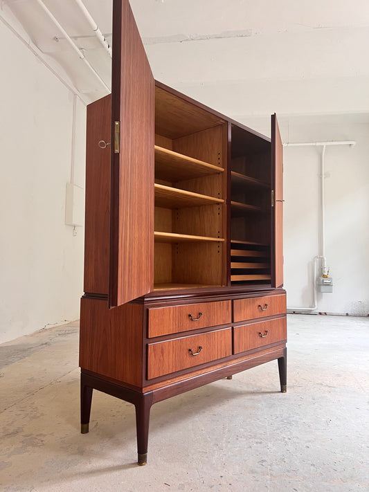 Büroschrank Teak mit Schloss aus Dänemark