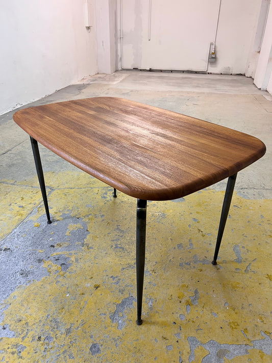 Esstisch Teak mit Metallbeinen