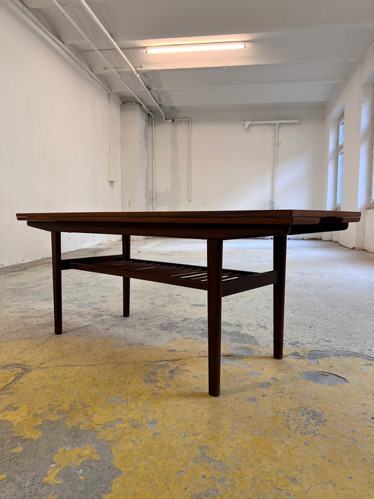 Ausziehbarer Couchtisch Teak mit Ablage