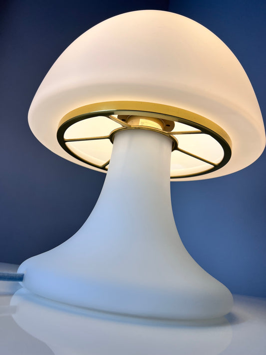 Mushroom Tischlampe weiß von Glashütte Limburg