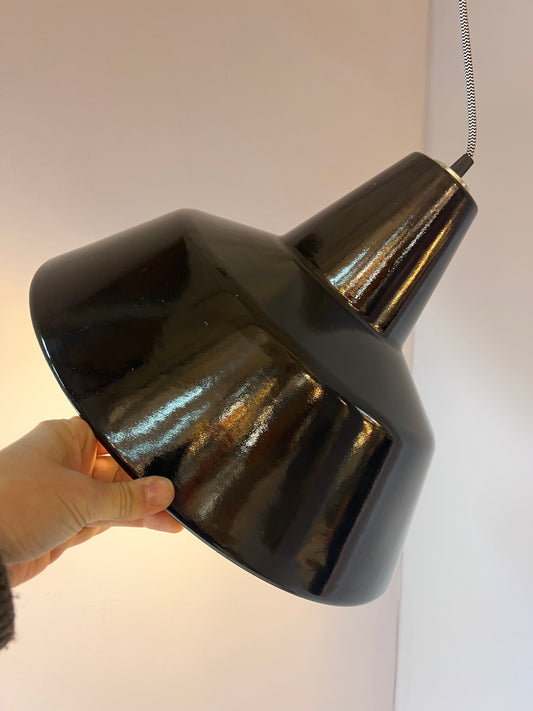 Hängelampe schwarz Emaille aus Dänemark