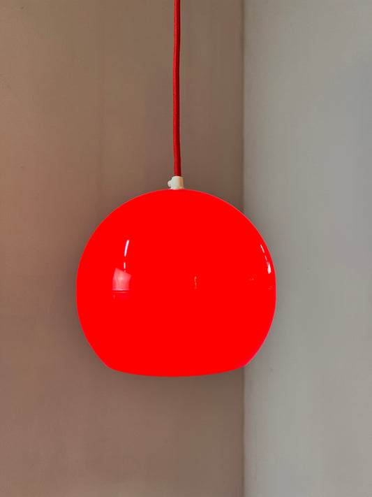 Kugellampe rot Kunststoff