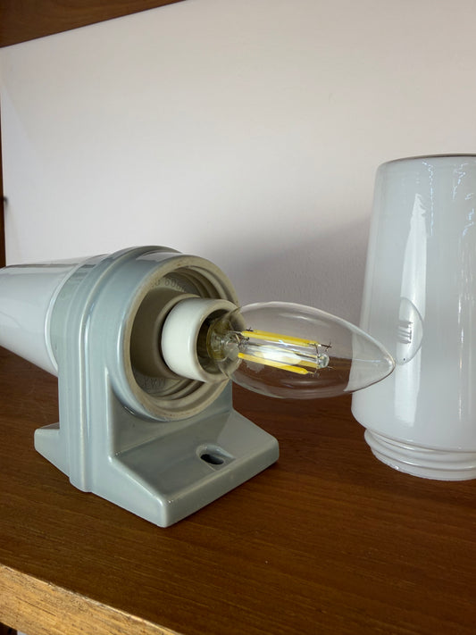 Wandlampe Modell 6060 grau von Sigvard Bernadotte für Ifö
