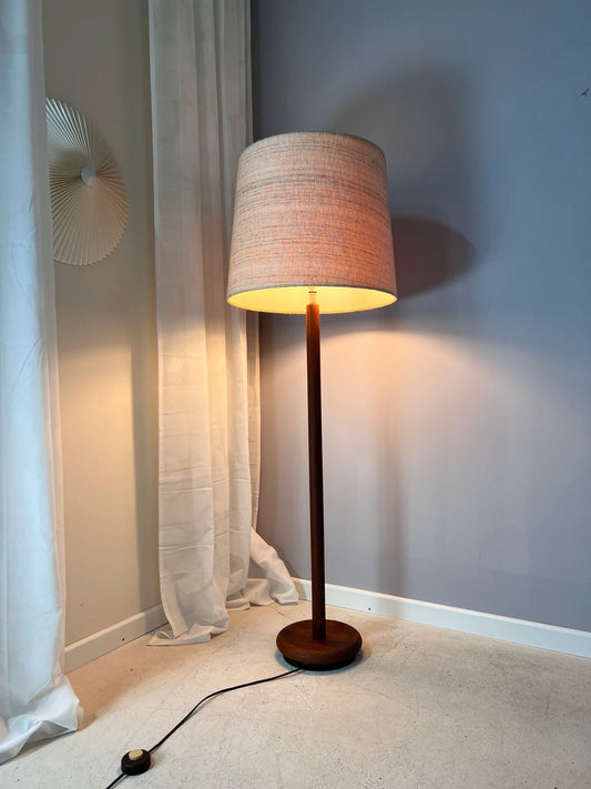 Stehlampe Teak Naturwolle von DOMUS