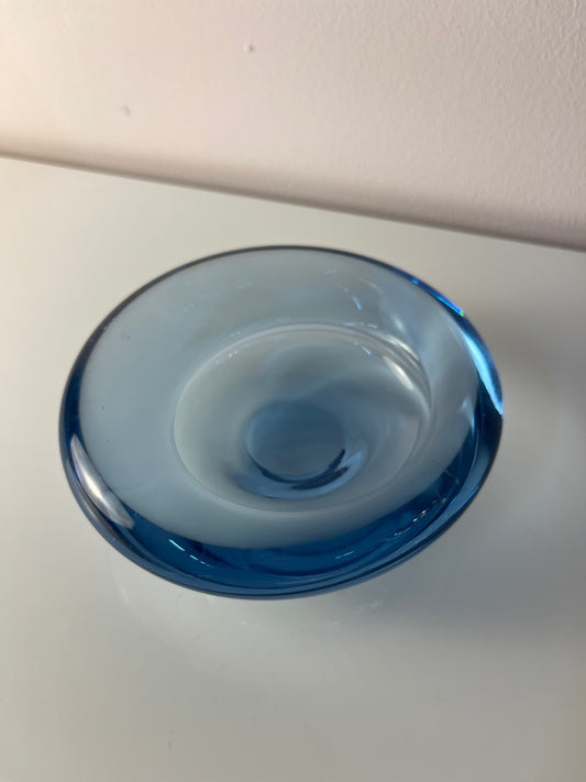 Schale hellblau Glas von Per Lütken von Holmegaard