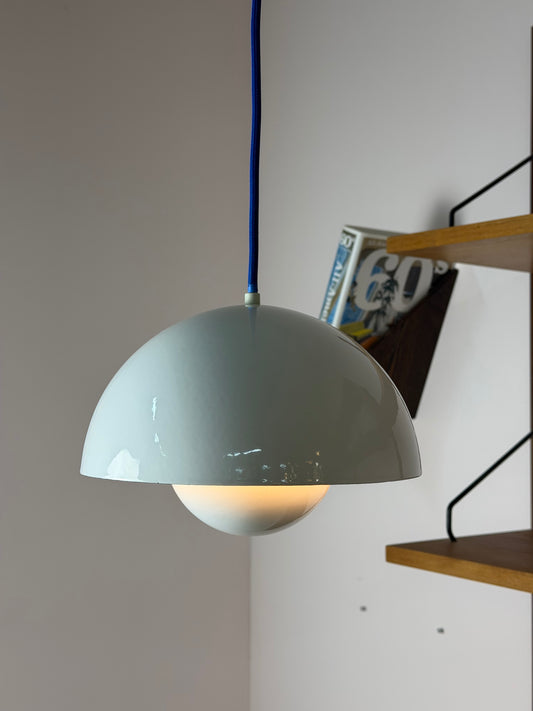 Hängelampe Flowerpot weiß Emaille von Verner Panton für Louis Poulsen