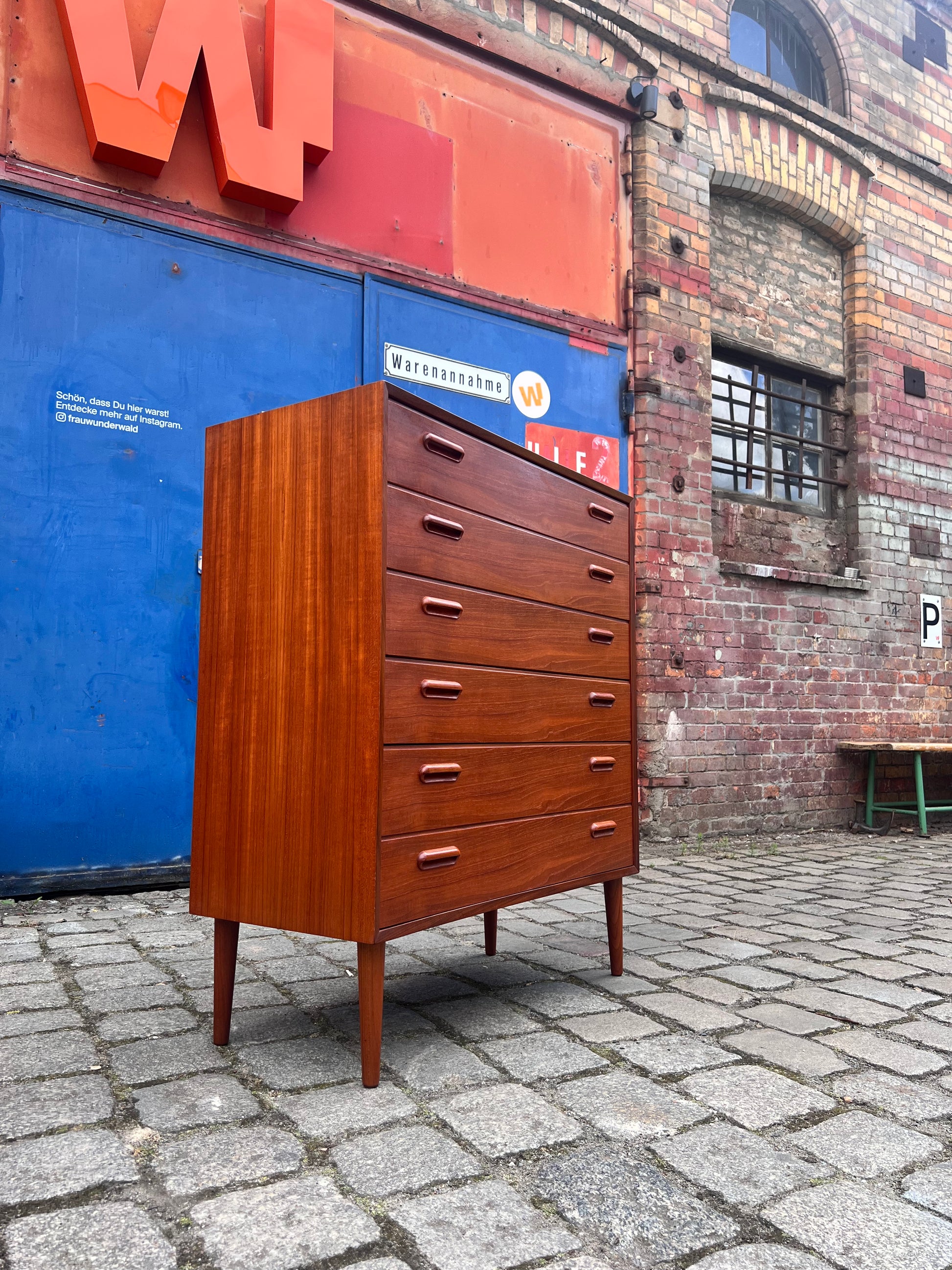 Breite Kommode Teak zugeschrieben Borge Mogensen