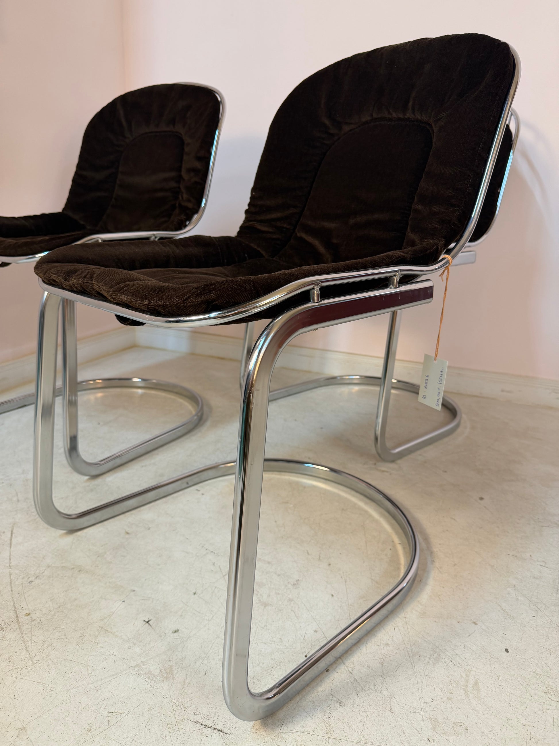 Freischwinger Chrom mit braunem Polster von Gastone Rinaldi