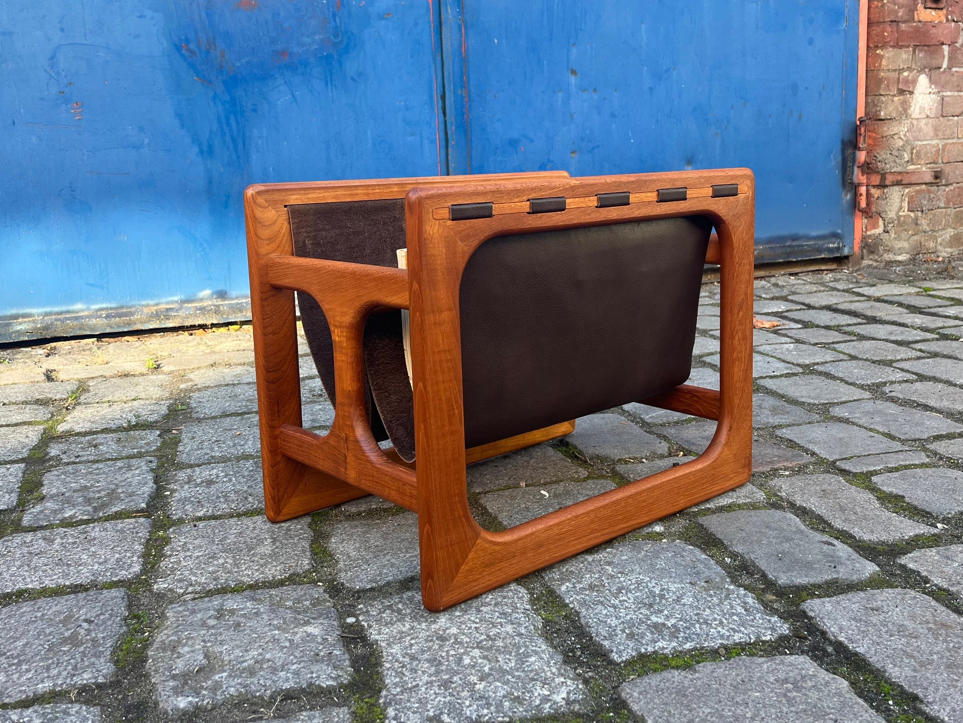 Zeitungsständer Teak Echtleder mit zwei Fächern von Aksel Kjersgaard für Salin Møbler