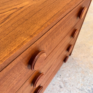 Kommode Teak mit runden Griffen aus Dänemark
